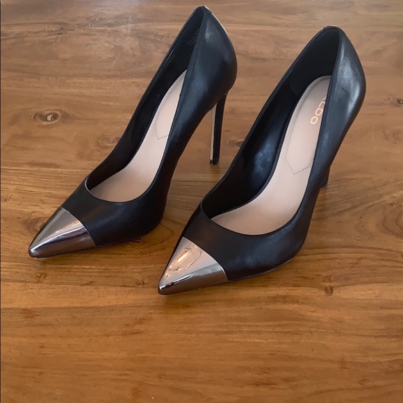 Aldo heels, very classy ! - Picture 2 of 7